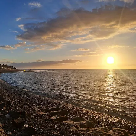 Ocean View Americas 公寓 *